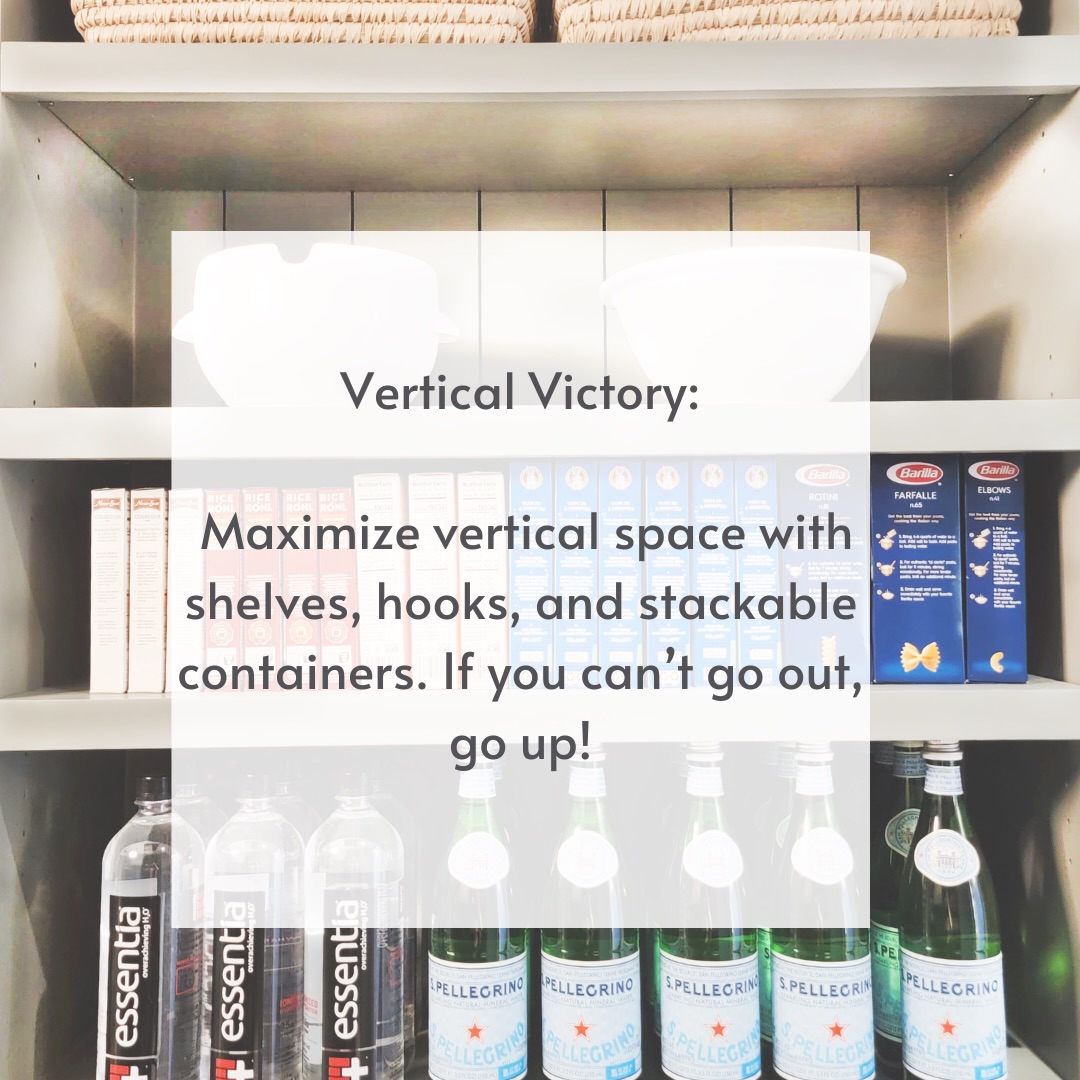 ☝🏼Always look up!😃

That’s just good advice for life, but we love using it when organizing. Especially when it comes to tight spaces.

This is the best way to maximize your space. 

Whether it’s adding shelf risers, tiered racks, or getting more shelves made, you can’t go wrong with using vertical space to your advantage.

#organizing #homeorganizing #kitchenorganizing #organize #makeroomforthegoodstuff