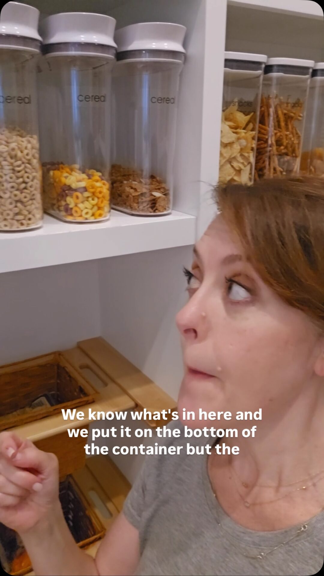 🏷️Labeling your items has a lot of benefits.

It’s particularly helpful if you have a lot of people using a space.

😁It’s an easy way to keep a space organized because there’s no guessing where something goes.

An even easier way to make labeling your spaces is using more general categories.

🥜Unless you only ever buy the exact same things it can more helpful to use a broad category name such as, “cereal” or “nuts” so you don’t have to relabel every time.

Obviously if you love labeling like we do, then by all means get specific!😍

We find that using more broad terms when it comes to labeling certain spaces the more successful keeping organized is!

Try it out! ✨

#organizing #labeling #homeorganizing #makeroomforthegoodstuff